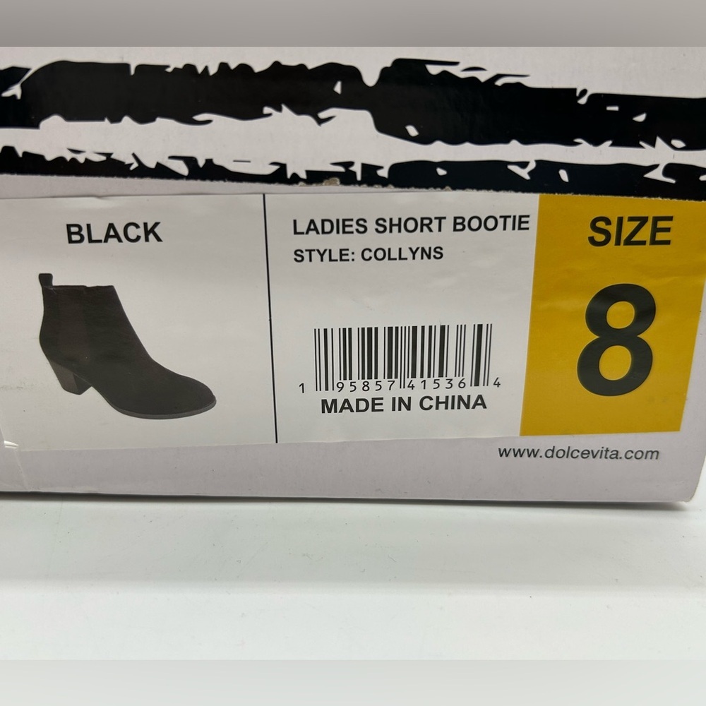 DV by Dolce Vita Collyns Black Faux Suede Ankle Booties Size 8 New With Box - Picture 11 of 12